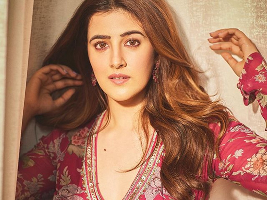 Attractive Clicks Of Nupur Sanon